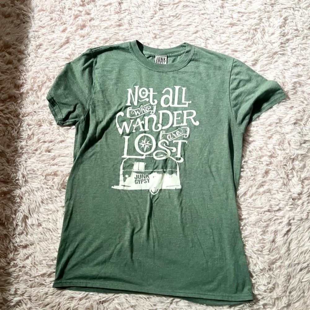 Junk Gypsie Tshirt Hippie Granola Southern Rustic Womens M Distressed Teacher